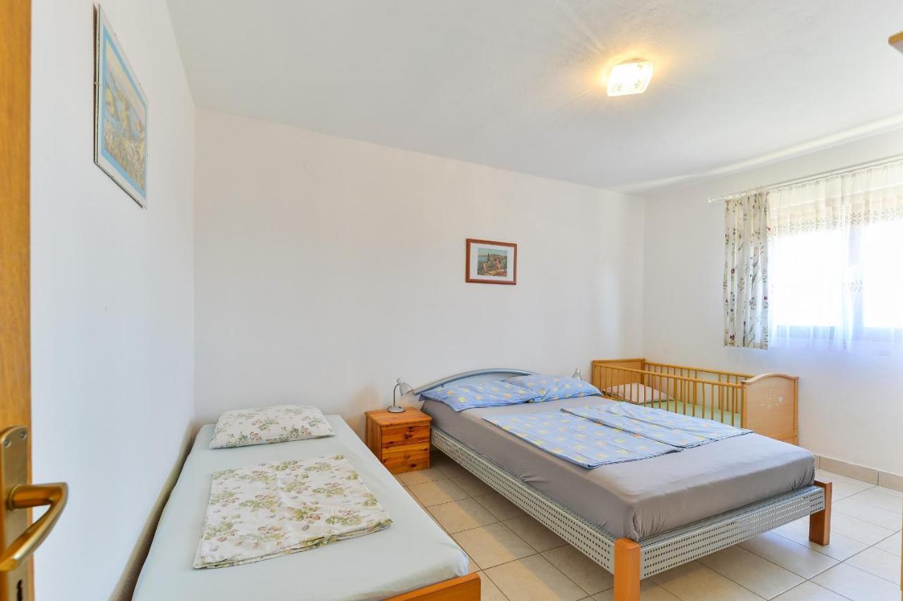 Apartments Gogoljak Vir Extérieur photo